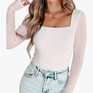 Chic White Long Sleeve Bodysuit - Size S